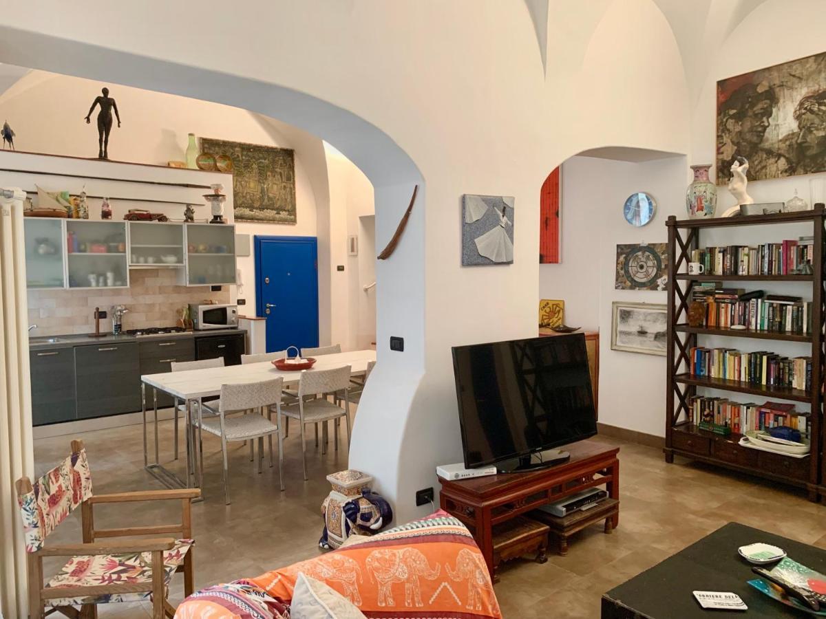 La Maison De L'Artiste & Bike Room Finale Ligure Esterno foto
